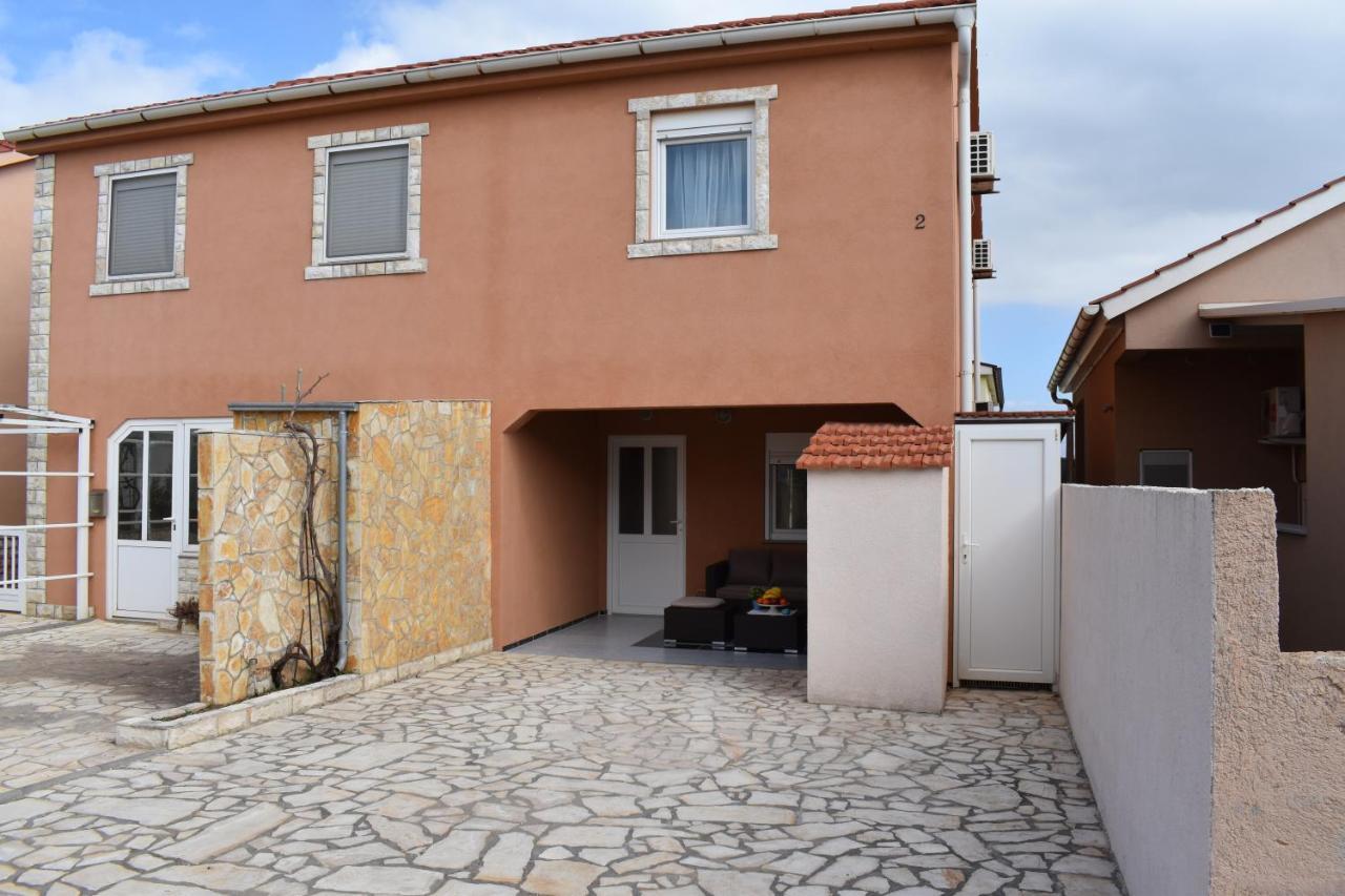 Holiday House Matej Вир Экстерьер фото